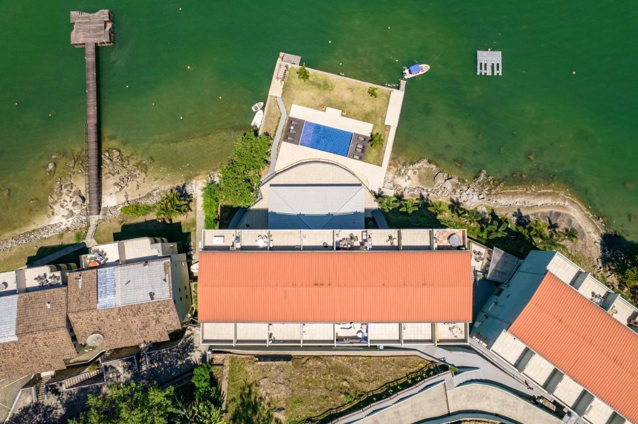 Conforto à beira mar! Apartamento com vista para o mar. Angra dos Reis Esterno foto